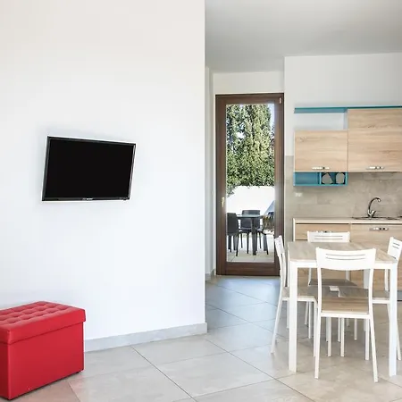 伊尔特拉佩托农家乐 *